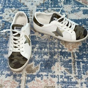 Camo Vintage Havana Sneakers